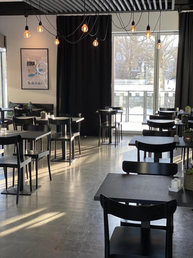 First Hotel Kokoloko VBY Екстериор снимка