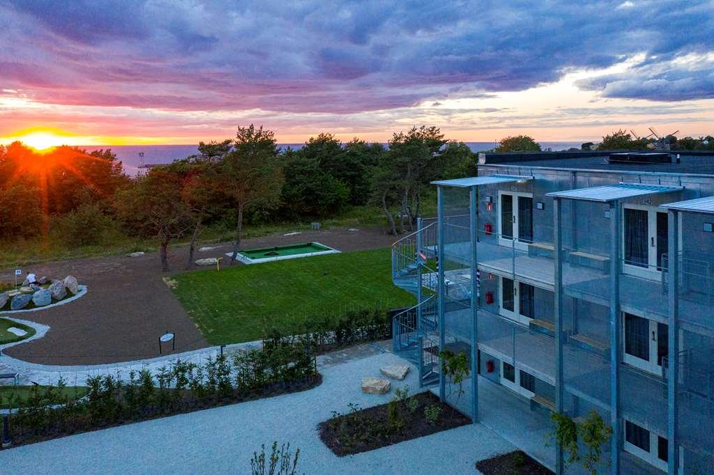 First Hotel Kokoloko VBY Екстериор снимка