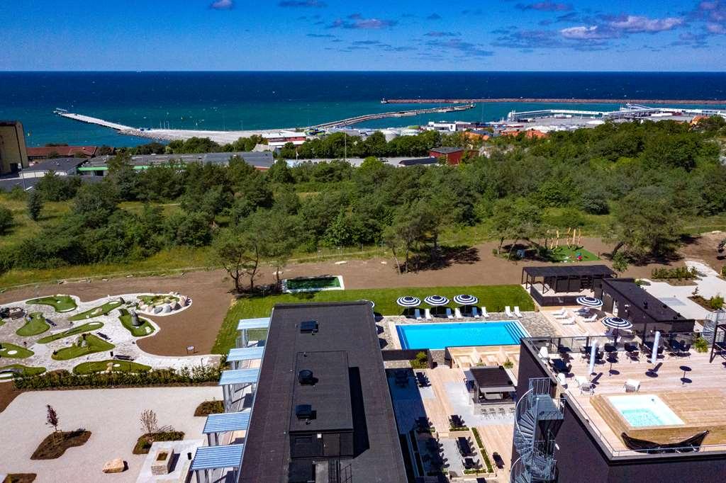 First Hotel Kokoloko VBY Екстериор снимка