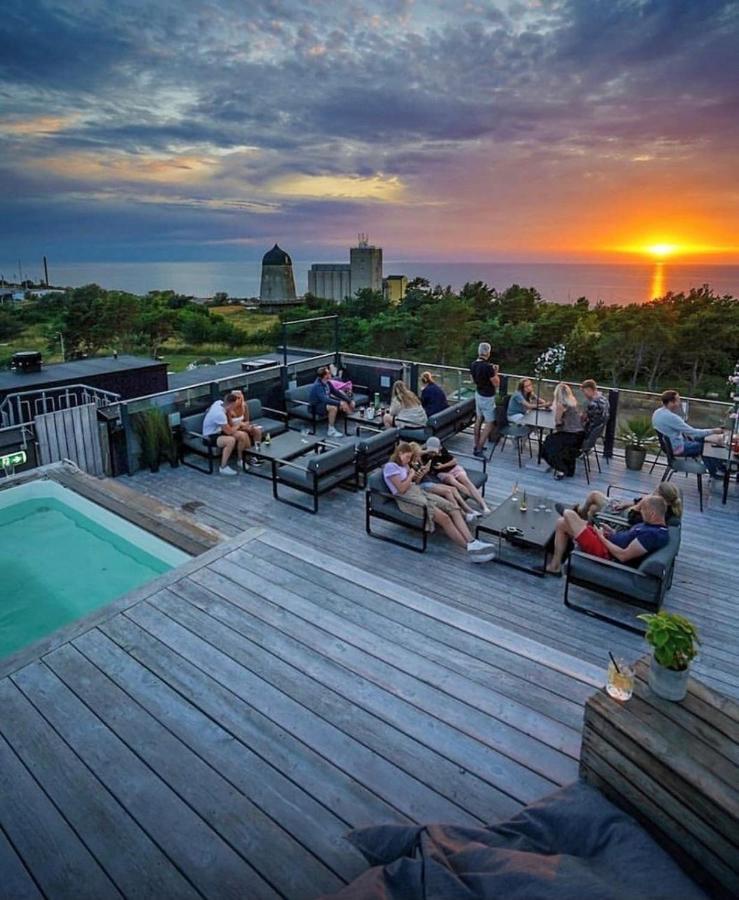 First Hotel Kokoloko VBY Екстериор снимка